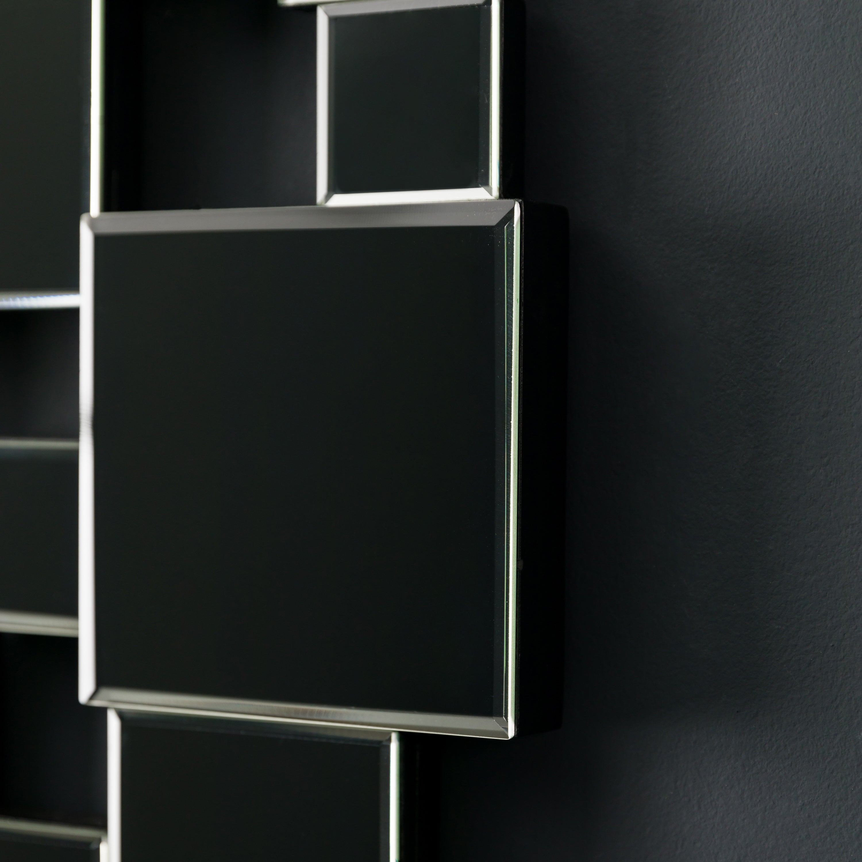 Huron Bevelled Round Wall Mirror
